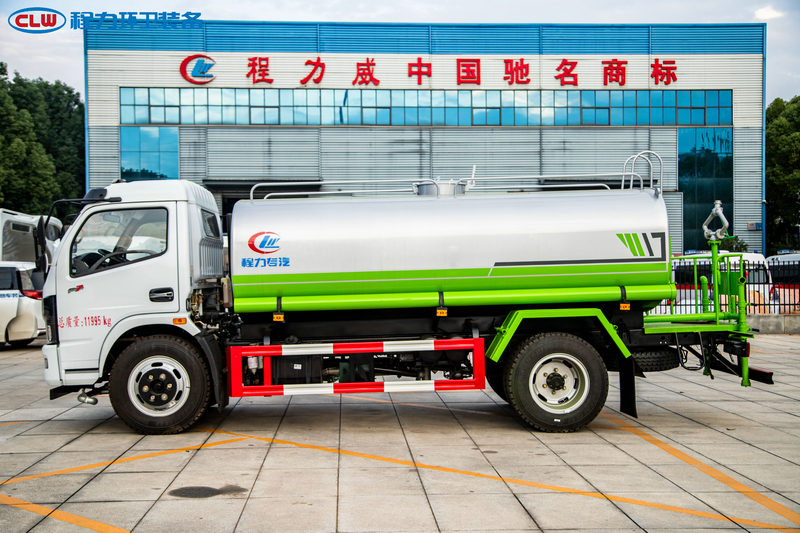 东风大福瑞卡洒水车(9.2方)