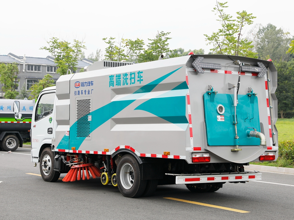 东风小多利卡3水/3尘洗扫车(国六)